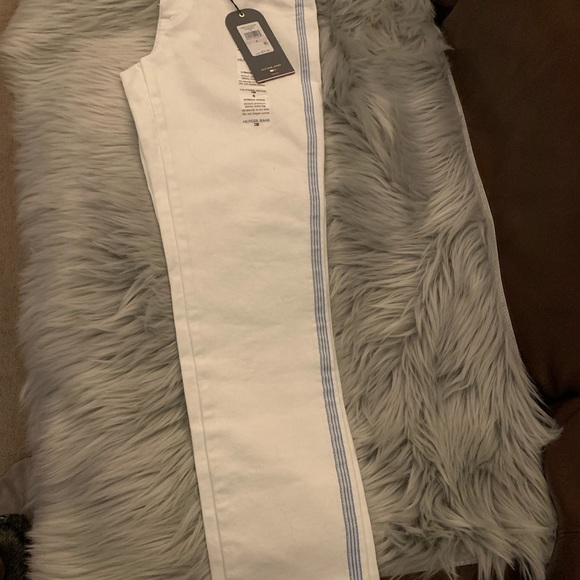 Tommy Hilfiger Jeans NWT Size 6 - Picture 5 of 5
